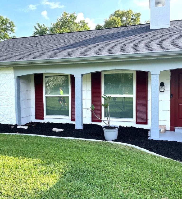 Single Hung Impact-Resistant Windows
